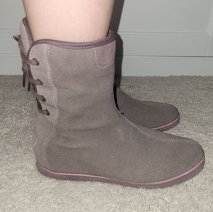 Adidas suede booties size 6